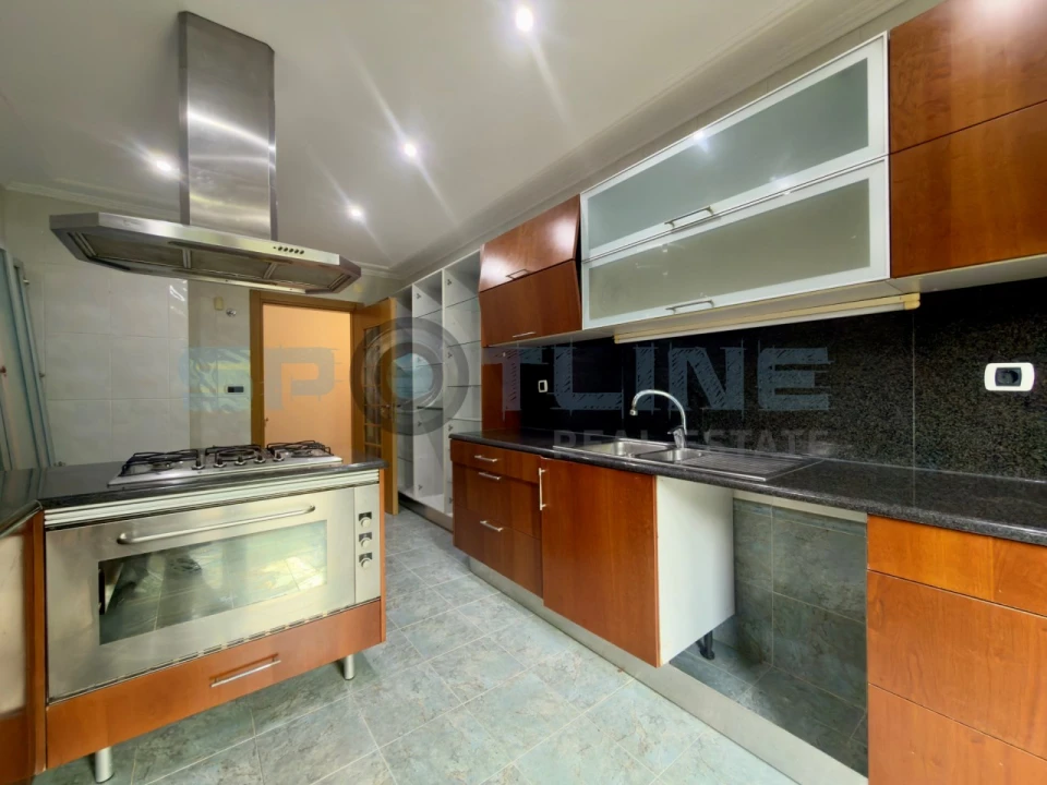 Apartamento T2 para Venda em Vila Franca de Xira Foto 25
