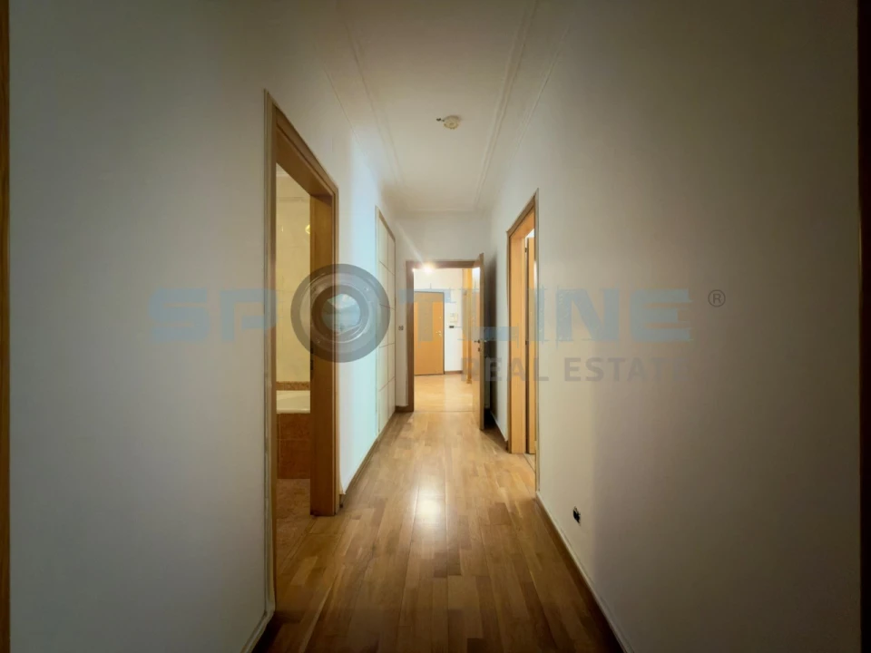 Apartamento T2 para Venda em Vila Franca de Xira Foto 28