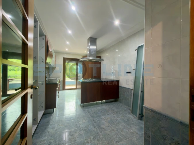 Apartamento T2 para Venda em Vila Franca de Xira Foto 22