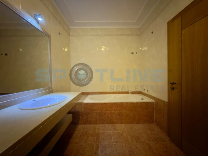 Apartamento T2 para Venda em Vila Franca de Xira Foto 30