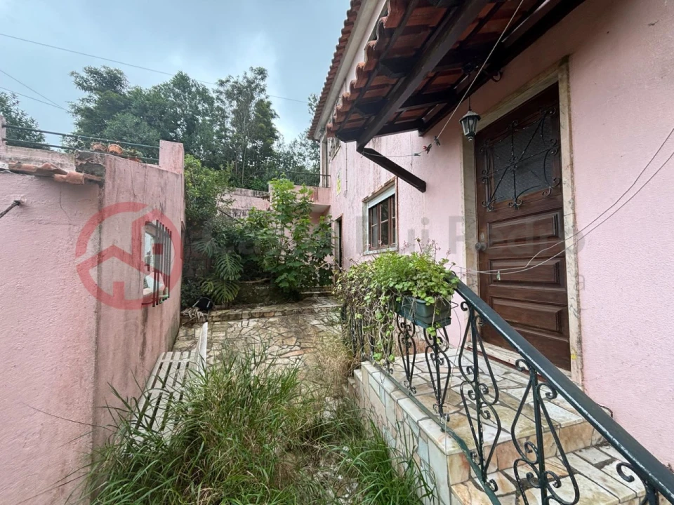 Prédio para Venda em Santa Maria e São Miguel, São Martinho, São Pedro Penaferrim Foto 27