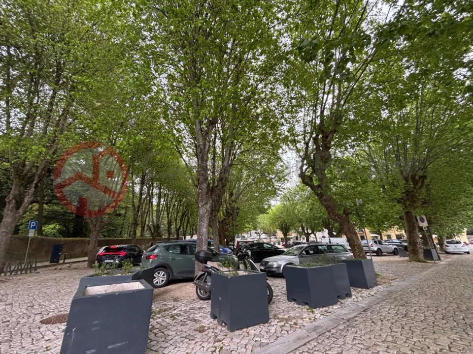 Prédio para Venda em Santa Maria e São Miguel, São Martinho, São Pedro Penaferrim Foto 32