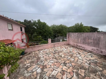 Prédio para Venda em Santa Maria e São Miguel, São Martinho, São Pedro Penaferrim