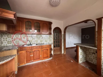 Prédio para Venda em Santa Maria e São Miguel, São Martinho, São Pedro Penaferrim