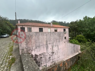 Prédio para Venda em Santa Maria e São Miguel, São Martinho, São Pedro Penaferrim