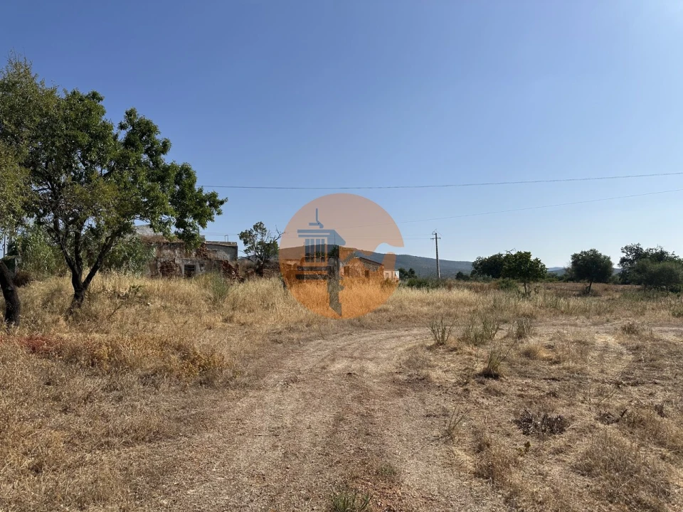 Terreno para Venda em Quelfes Foto 22