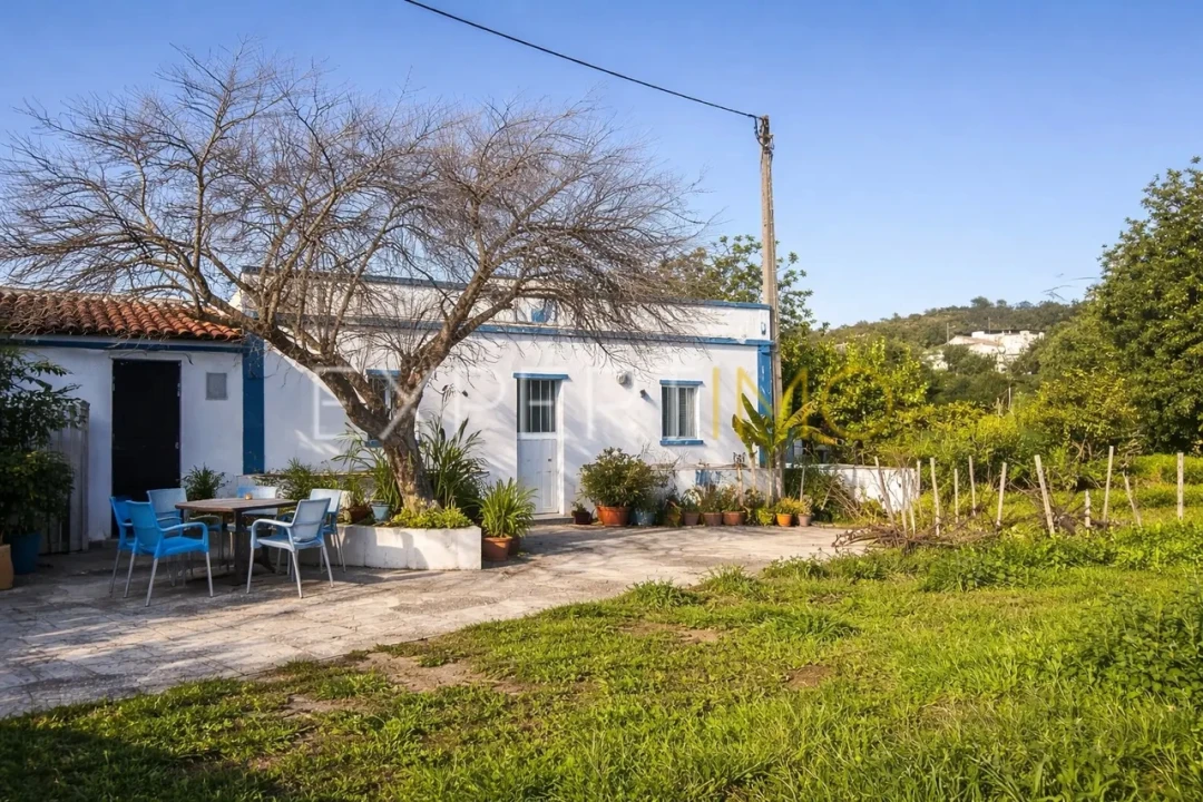 Quinta T4 para Venda em Santa Catarina da Fonte do Bispo Foto 2