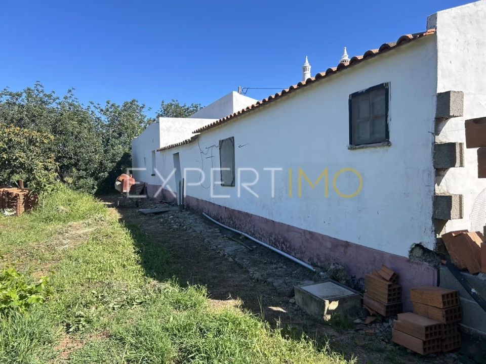 Quinta T4 para Venda em Santa Catarina da Fonte do Bispo Foto 28