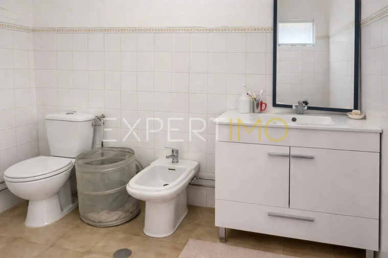 Quinta T4 para Venda em Santa Catarina da Fonte do Bispo Foto 7