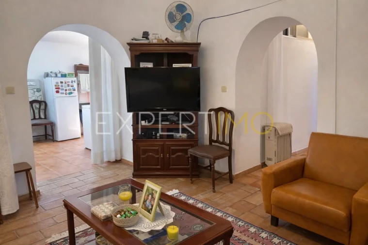 Quinta T4 para Venda em Santa Catarina da Fonte do Bispo Foto 18