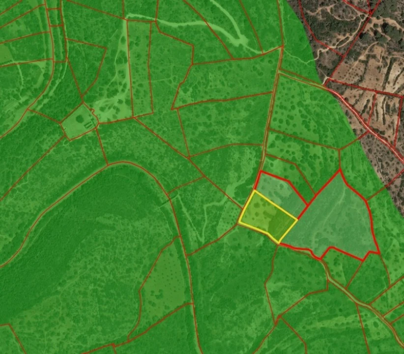 Terreno para Venda em Paderne Foto 1