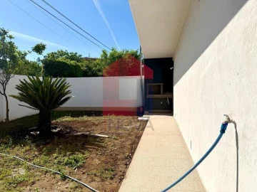 Moradia T4 para Venda em Palmeira