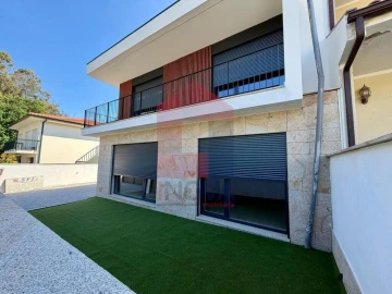 Moradia T4 para Venda em Palmeira