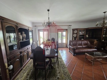 Apartamento T3 para Venda em Vila Verde e Barbudo