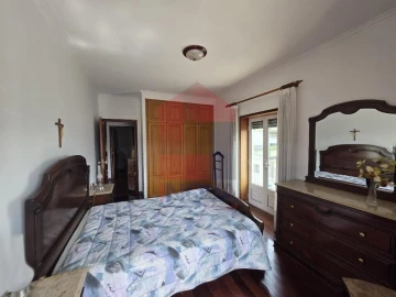 Apartamento T3 para Venda em Vila Verde e Barbudo