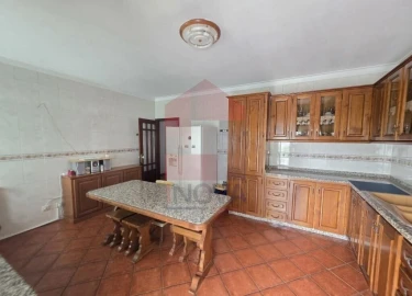 Apartamento T3 para Venda em Vila Verde e Barbudo
