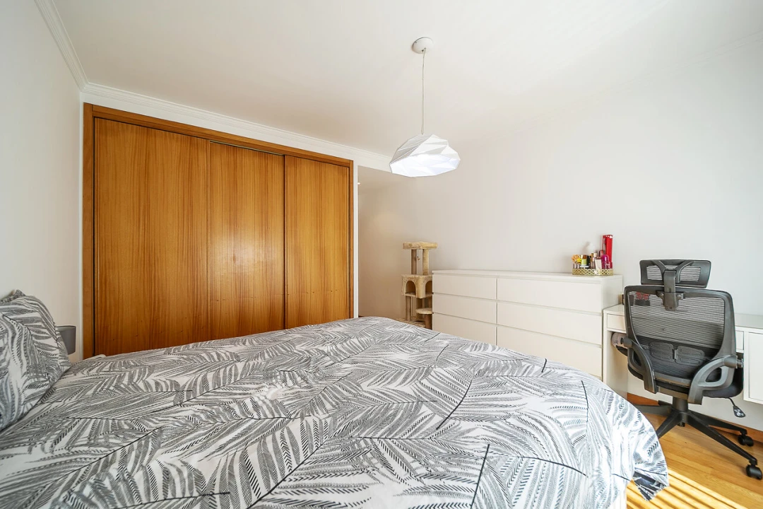 Apartamento T1 para Venda em Canelas Foto 12