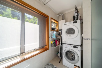 Apartamento T1 para Venda em Canelas