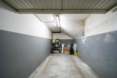 Apartamento T1 para Venda em Canelas