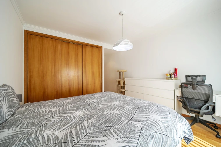 Apartamento T1 para Venda em Canelas Foto 12