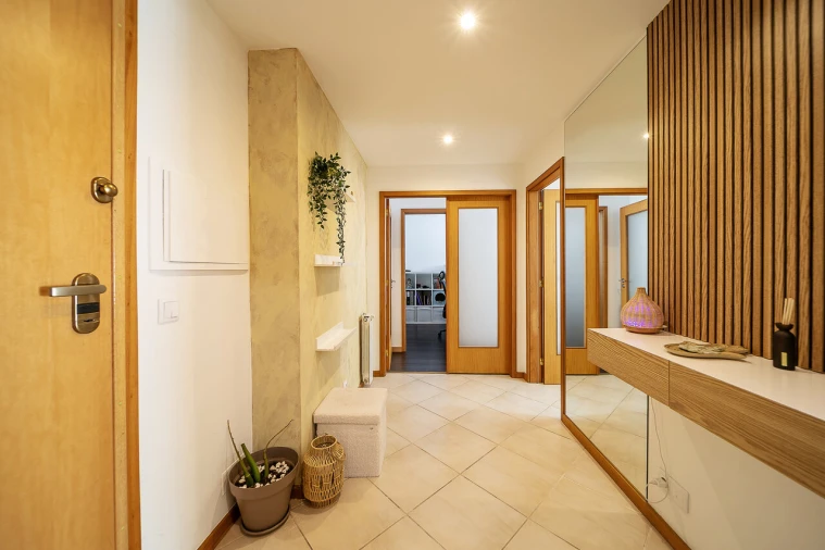 Apartamento T1 para Venda em Canelas Foto 13