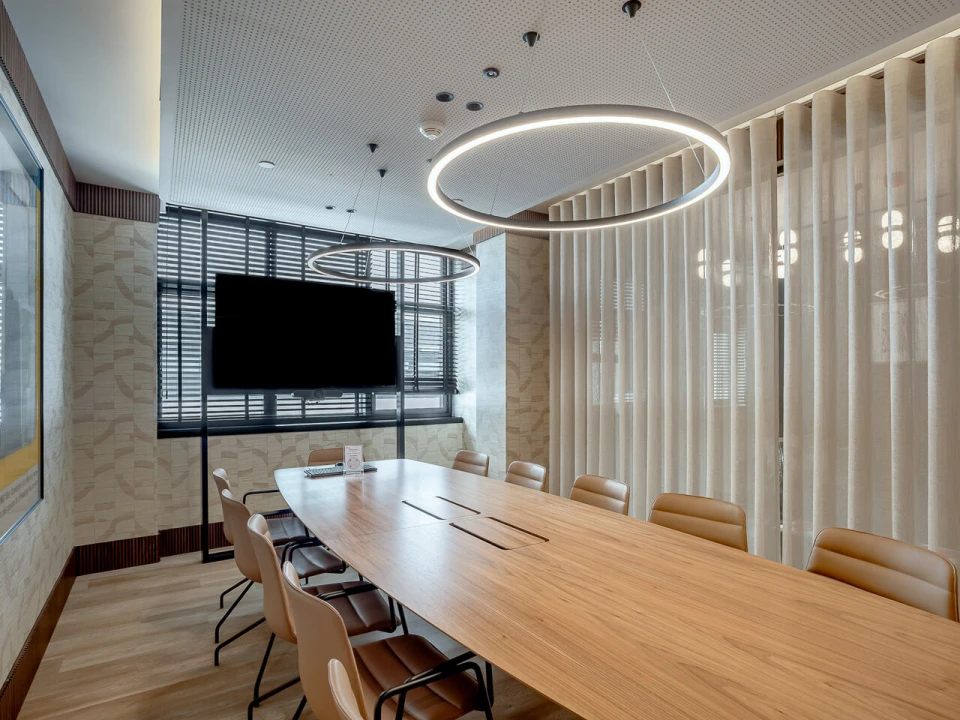 Escritório para Arrendamento em Santo António Foto 6