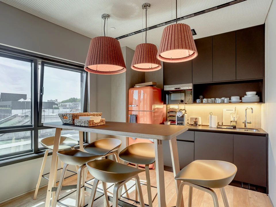 Escritório para Arrendamento em Santo António Foto 16