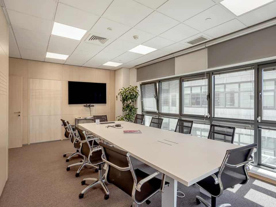 Escritório para Arrendamento em Santo António Foto 4