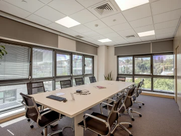 Escritório para Arrendamento em Santo António