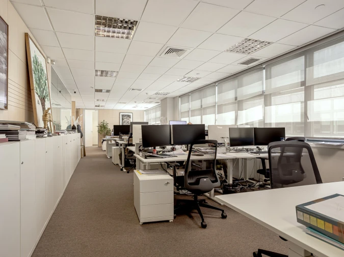 Escritório para Arrendamento em Santo António Foto 2