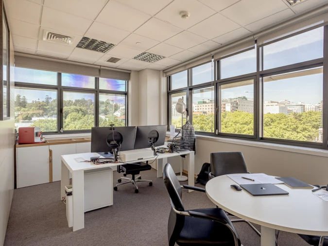 Escritório para Arrendamento em Santo António Foto 5