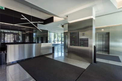 Escritório para Arrendamento em Algés, Linda-A-Velha e Cruz Quebrada-Dafundo