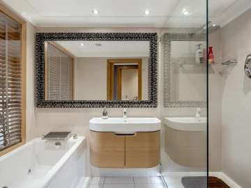 Apartamento T4 para Venda em Algés, Linda-A-Velha e Cruz Quebrada-Dafundo