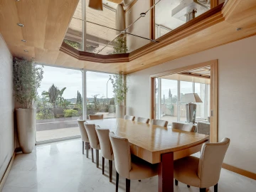 Apartamento T4 para Venda em Algés, Linda-A-Velha e Cruz Quebrada-Dafundo