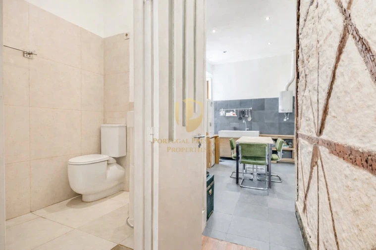 Apartamento T3 para Venda em Misericórdia Foto 12