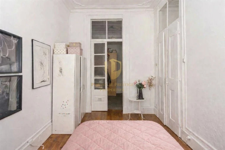 Apartamento T3 para Venda em Misericórdia Foto 4