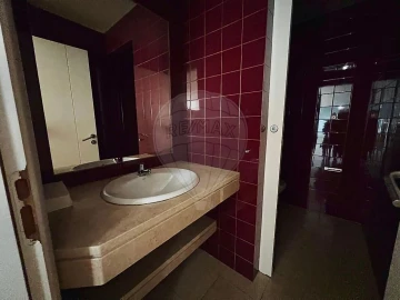 Escritório para Arrendamento em Beato