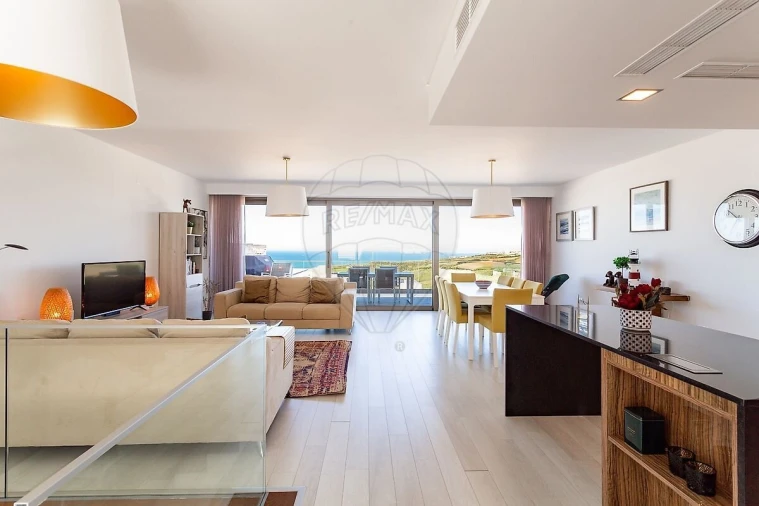 Moradia T3 para Venda em Lourinhã e Atalaia Foto 4