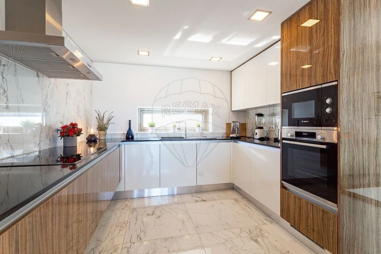 Moradia T3 para Venda em Lourinhã e Atalaia Foto 16