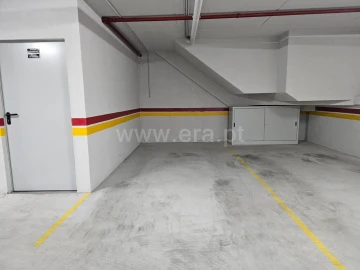 Apartamento T3 para Venda em Fundão, Valverde, Donas, A. Joanes, A. Nova Cabo