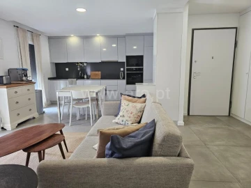 Apartamento T3 para Venda em Fundão, Valverde, Donas, A. Joanes, A. Nova Cabo