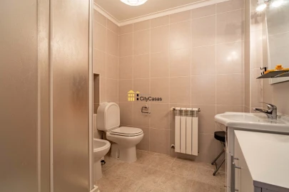 Moradia T5 para Venda em Refojos de Basto, Outeiro e Painzela