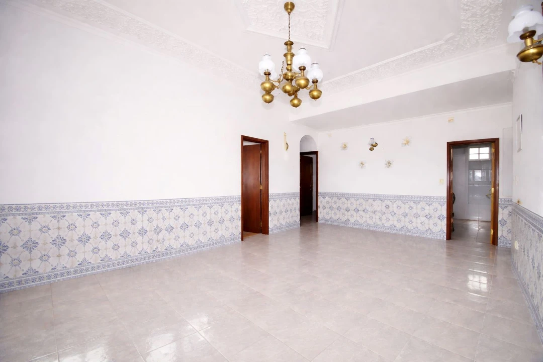 Moradia T3 para Venda em Pontinha e Famões Foto 5