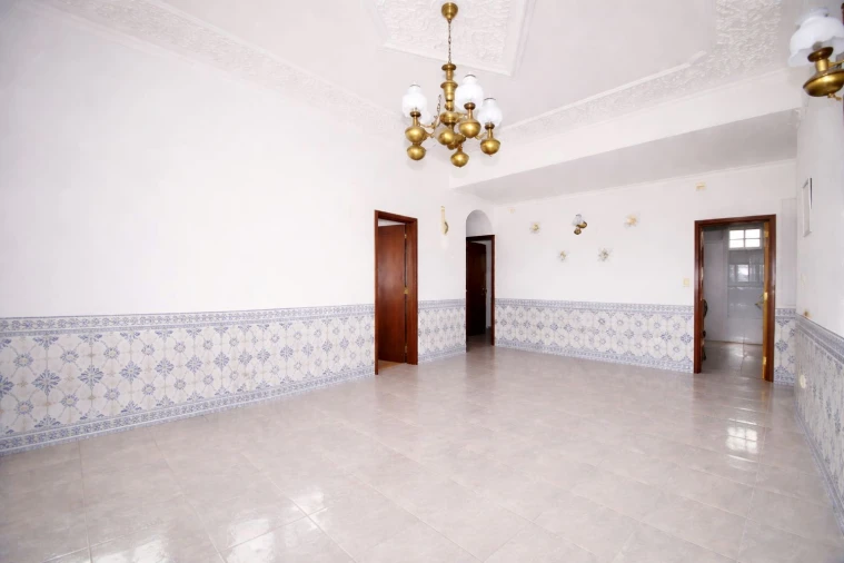 Moradia T3 para Venda em Pontinha e Famões Foto 5