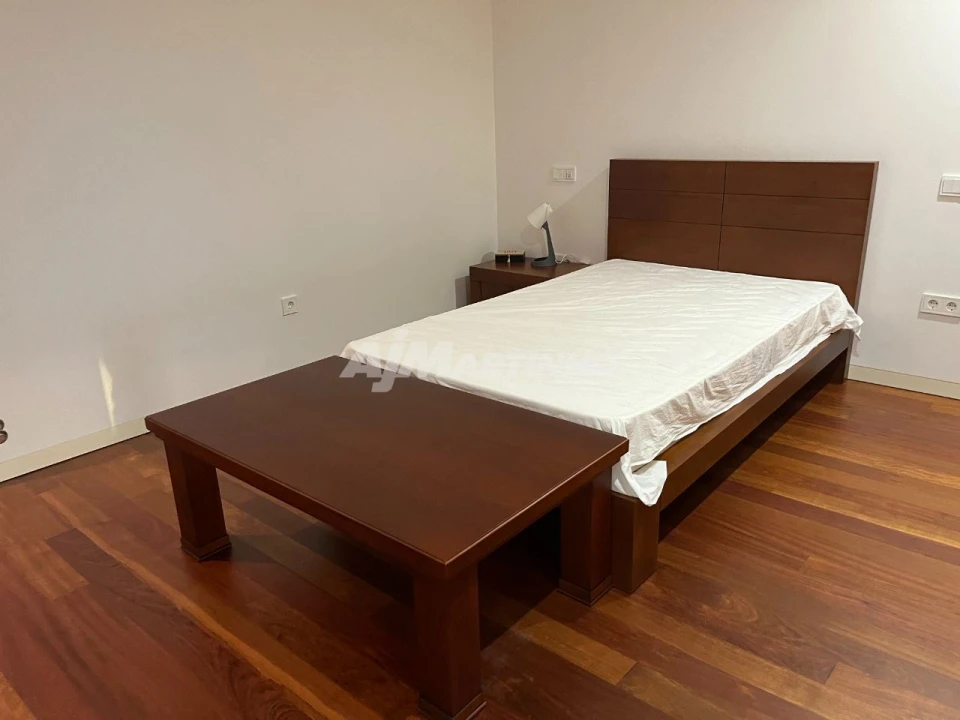 Apartamento T4 para Arrendamento em Santa Maria Maior e Monserrate e Meadela Foto 12