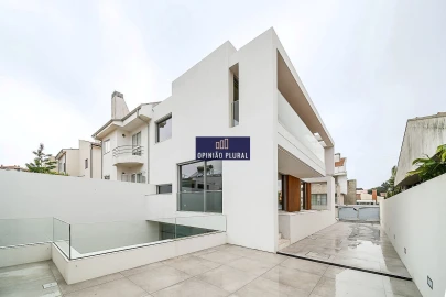 Moradia T4 para Venda em Canidelo