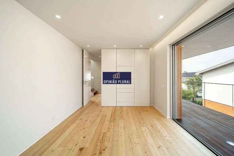 Moradia T4 para Venda em Canidelo Foto 17