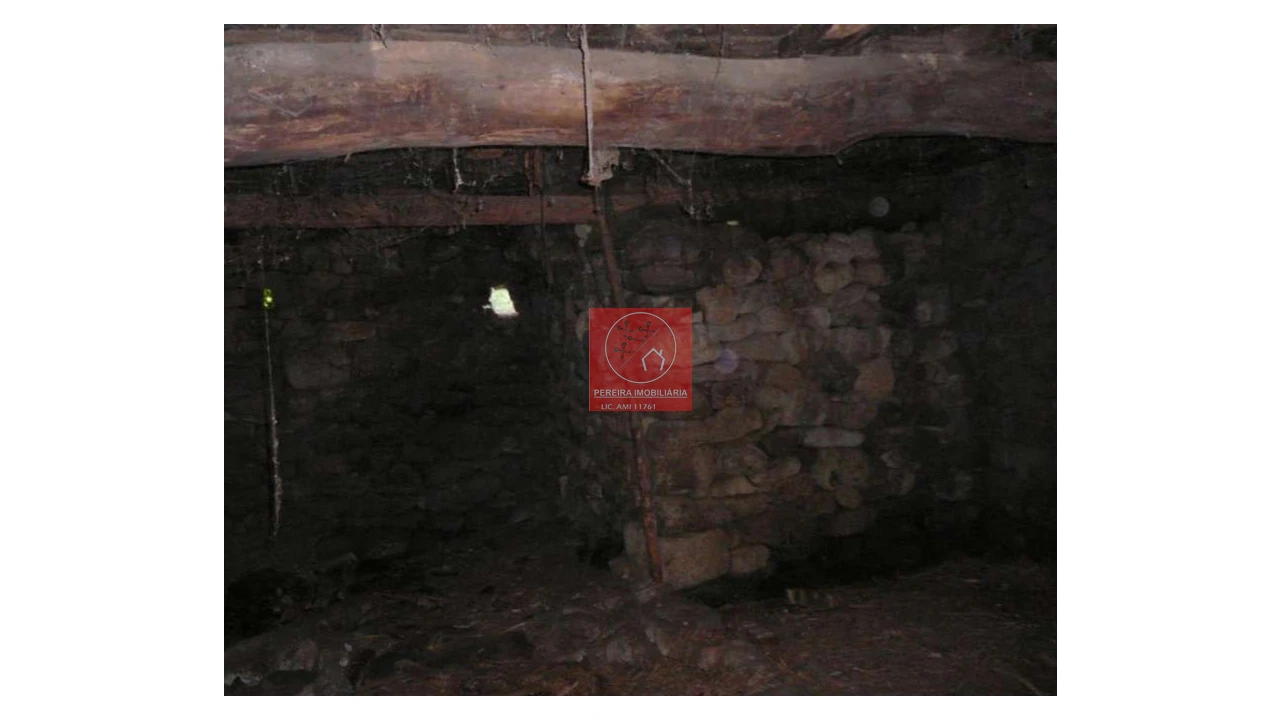 Moradia T2 para Venda em São João de Tarouca Foto 5