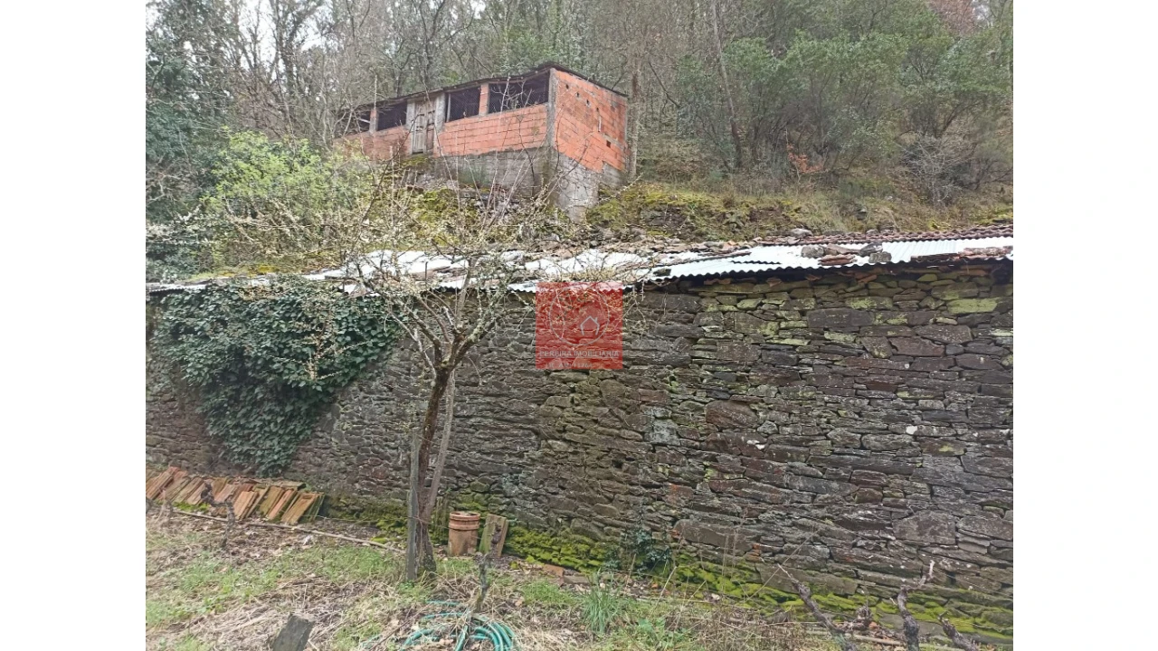 Terreno para Venda em Vila Marim Foto 12