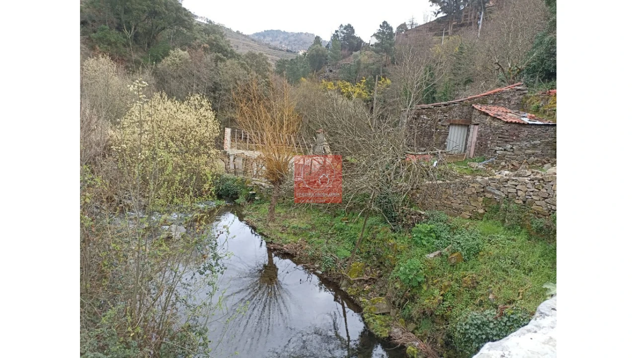 Terreno para Venda em Vila Marim Foto 26